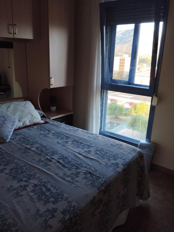 Estudio Con Cocina-Comedor Independiente Μπένιντορμ Εξωτερικό φωτογραφία